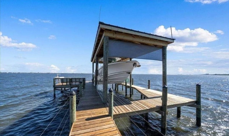 The importance of choosing the right dock builder