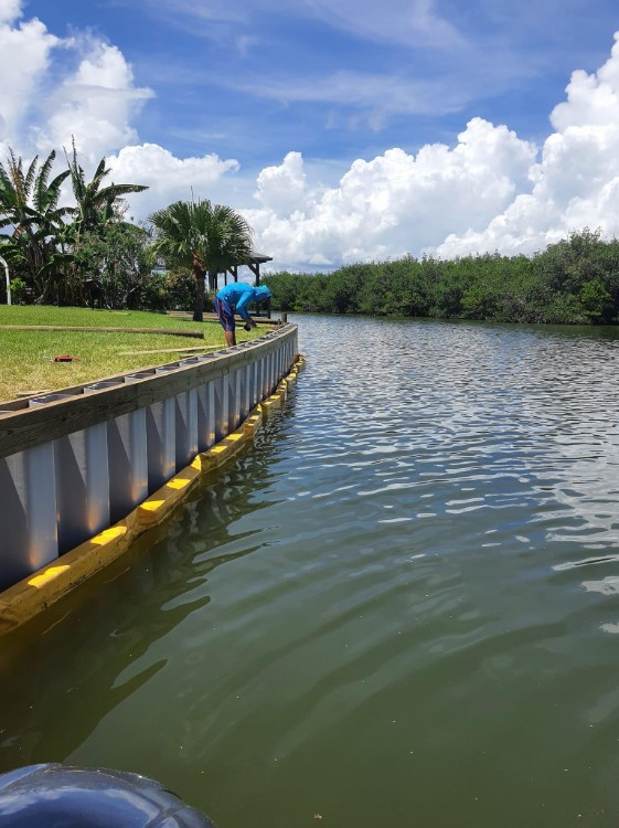 Benefits of Vinyl Seawalls